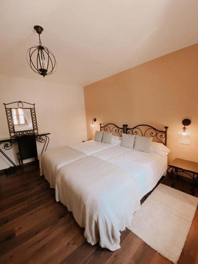 Puerto de Béjar Hotel Rural Candela Y Plata מראה חיצוני תמונה