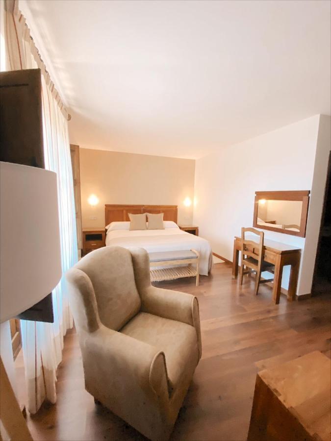 Puerto de Béjar Hotel Rural Candela Y Plata מראה חיצוני תמונה