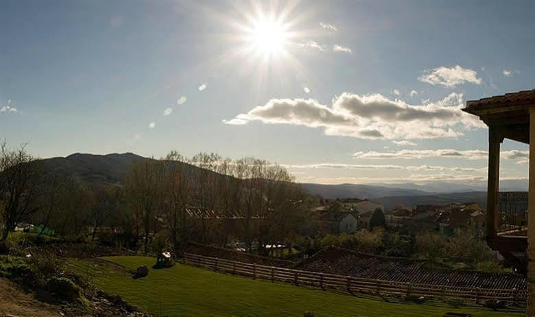 Puerto de Béjar Hotel Rural Candela Y Plata מראה חיצוני תמונה